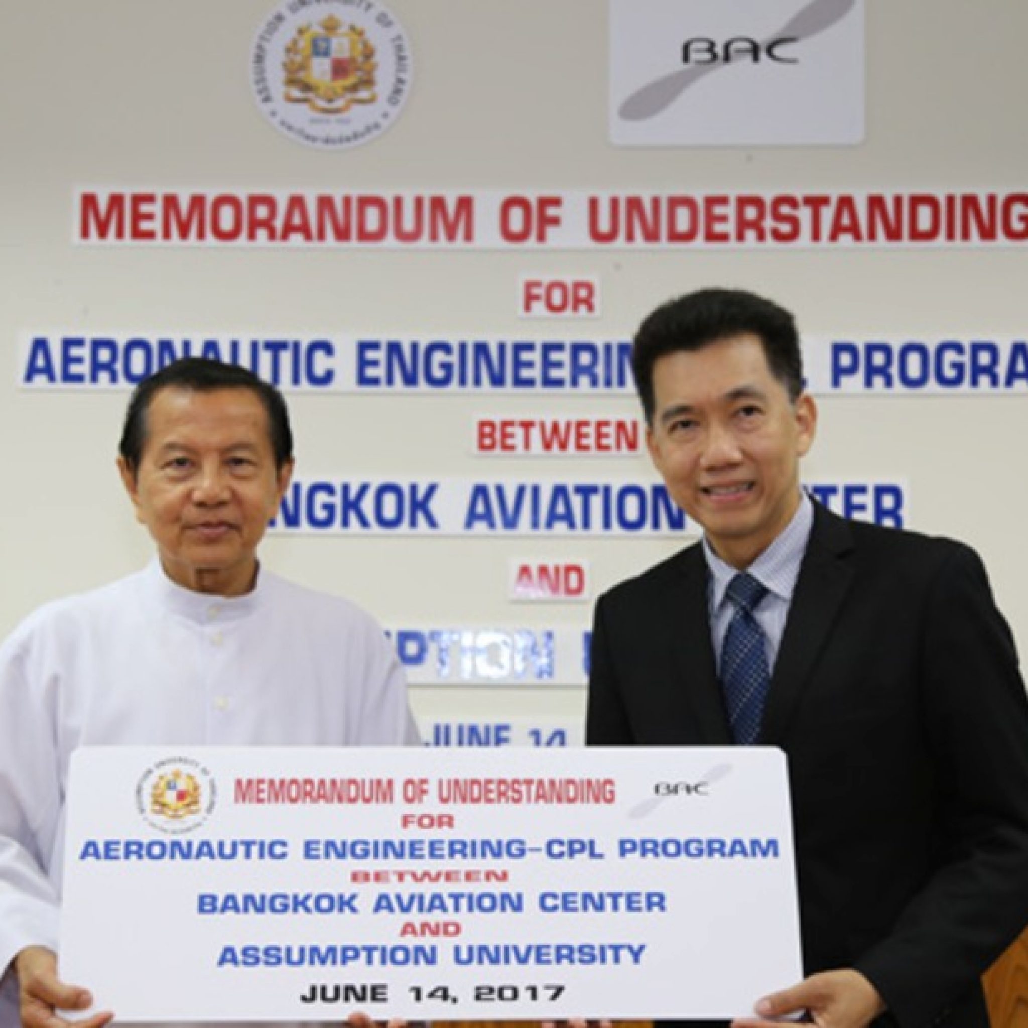 MOU Signed paving way towards AU Students’ Aeronautic Engineering – CPL Training Program